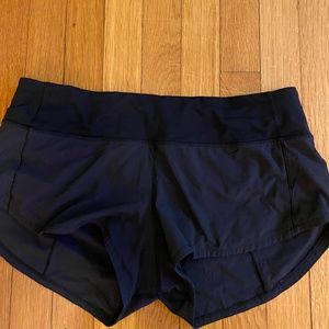 Lululemon athletic shorts (black)